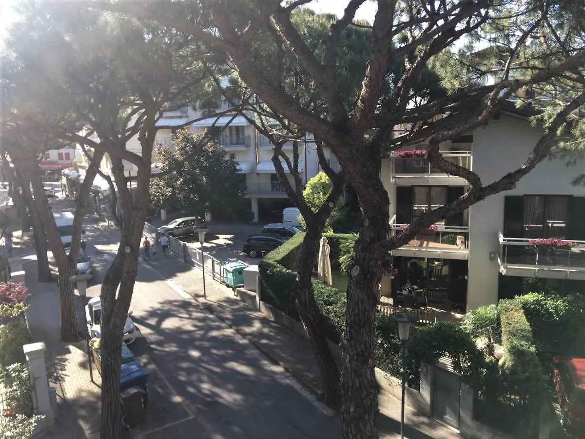 Apartment Appartamento Dalmazia 10 Lido di Jesolo Italien